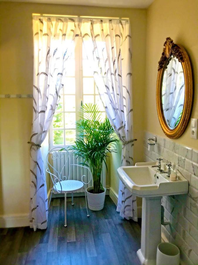 Logis De Tirac Bed & Breakfast Lorignac Luaran gambar