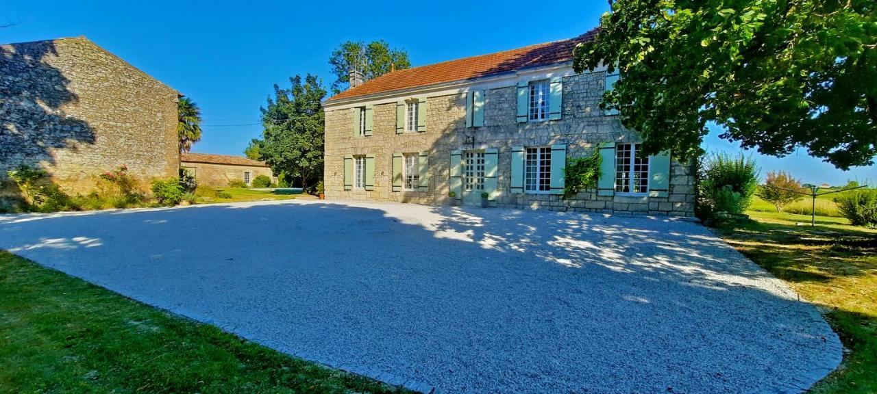 Logis De Tirac Bed & Breakfast Lorignac Luaran gambar