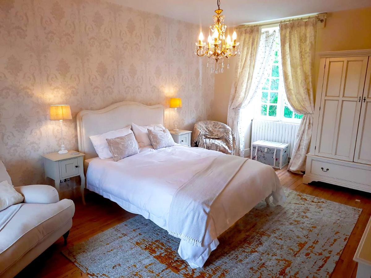 Logis De Tirac Bed & Breakfast Lorignac Luaran gambar